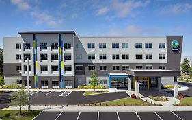 Tru By Hilton Jacksonville West I 295